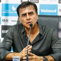 Gustavo Quinteros é sincero e dá declaração ‘bombástica’ para Grêmio x Internacional: “Não afetou nada”