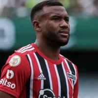 Luan segue treinando no São Paulo, porém, está fora dos planos e deve ser negociado por Zubeldía