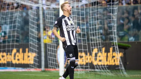 Pedro Henrique, jogador do Ceará, durante partida pelo campeonato Cearense 2025. Foto: Baggio Rodrigues/AGIF
