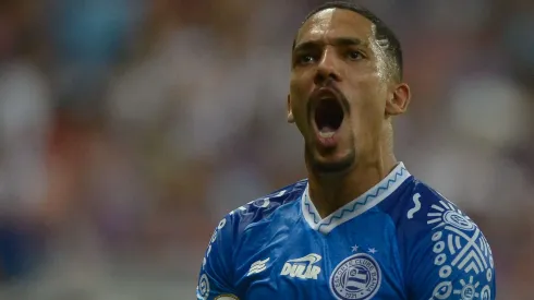 Gilberto, jogador do Bahia, durante partida contra o Palmeiras, pelo Campeonato Brasileiro de 2024. Foto: Jhony Pinho/AGIF