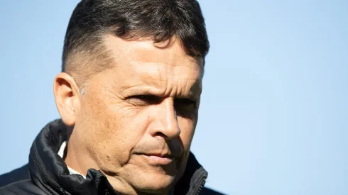 Claudinei Oliveira durante confronto entre Chapecoense e Avaí na Série B de 2023.