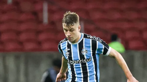 Igor Serrote jogador do Grêmio