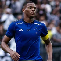 Pedrão, emprestado pelo Cruzeiro, se destaca no Avaí e celebra momento: “Vai agregar muito na carreira”