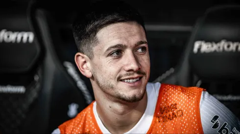 Rodrigo Garro durante confronto contra o Mirassol no Campeonato Paulista de 2025.