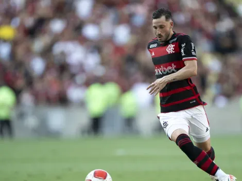 Flamengo toma atitude bombástica com futuro de Matías Viña e torcida se 'revolta'