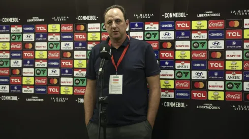 Rogério Ceni, técnico do Bahia, em entrevista antes da partida contra o Boston River-UR (Imagem: Rafael Rodrigues/EC Bahia)