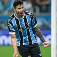 Mathías Villasanti é cobrado pela torcida do Grêmio após derrota no Grenal: “Muito mal”