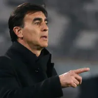 Gustavo Quinteros é avisado que jogador do Grêmio é convocado para Seleção