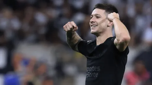 Rodrigo Garro em partida pelo Corinthians. Foto: Marcello Zambrana/AGIF