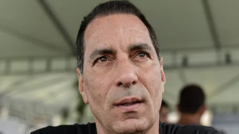 Edmundo ex-jogador durante velorio do ex-jogador de futebol Roberto Dinamite, realizado no estadio de Sao Januario. Roberto Dinamite considerado um dos maiores idolos do Vasco da Gama faleceu aos 68 anos no domingo (8) em decorrencia de um Tumor.