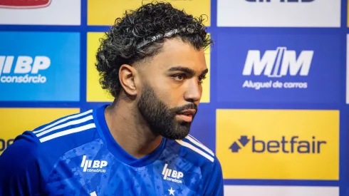 Gabigol durante sua apresentacao oficial como jogador do Cruzeiro em coletiva de imprensa realizada no Mineirao.