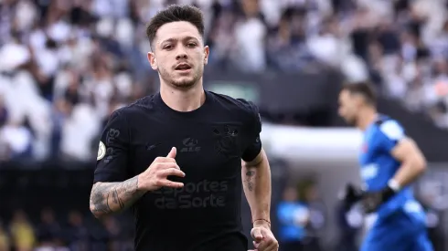 Rodrigo Garro em partida pelo Corinthians. Foto: Marcello Zambrana/AGIF