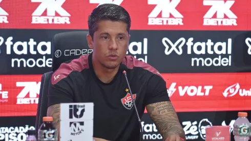 Thiago Carpini, tecnico do Vitoria durante partida contra o Nautico no estadio Barradao pelo campeonato Copa Do Brasil 2025. Foto: Walmir Cirne/AGIF