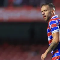 Lucas Sasha liga alerta para Fortaleza x Racing pela Libertadores: “É favorito nesse…”