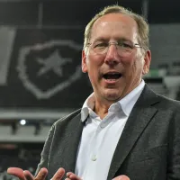 John Textor toma atitude inesperada no Botafogo e quer reunião com Leila Pereira, do Palmeiras
