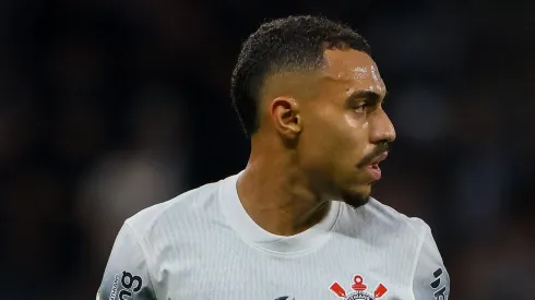 Matheuzinho jogador do Corinthians durante partida contra o Bahia no estadio Arena Corinthians pelo campeonato Brasileiro A 2024. Foto: Joisel Amaral/AGIF