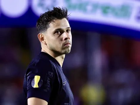 Palmeiras toma decisão 'bombástica' após ataques homofóbicos contra Romero