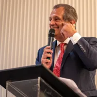 Kauã Santos, ex-Flamengo, brilha no Eintracht Frankfurt e Bap pode ‘receber’ valor milionário