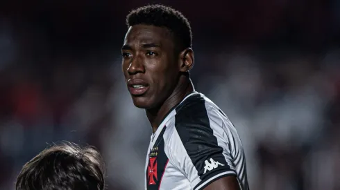 Léo Pelé em partida pelo Vasco. Foto: Isabela Azine/AGIF