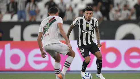 Igor Jesus, na partida entre Botafogo e Fluminense. Thiago Ribeiro/AGIF