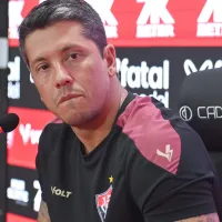 Técnico do Vitória, Thiago Carpini é criticado, mas diz não se preocupar com demissão