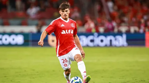Alexandro Bernabei jogador do Internacional durante partida contra o Palmeiras no estadio Beira-Rio pelo campeonato Brasileiro A 2025. Foto: Maxi Franzoi/AGIF