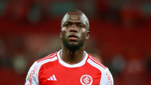 Valencia vive drama no Internacional.