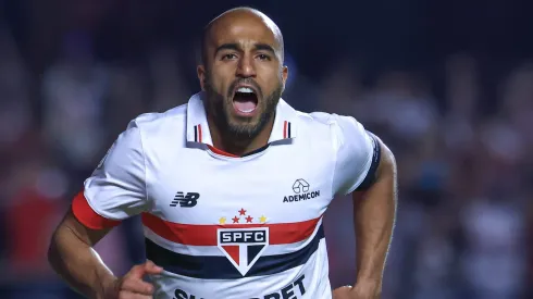 Lucas Moura em campo pelo São Paulo. Foto: Marcello Zambrana/AGIF