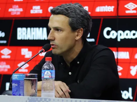 Rodrigo Possebon, diretor do Athletico, explica demissão de Barbieri