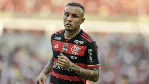 Everton Cebolinha jogador do Flamengo durante partida contra o Nova Iguacu no estadio Maracana pelo campeonato Carioca 2024.