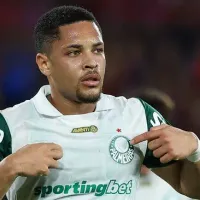 Vitor Roque faz autocobrança após gol perdido pelo Palmeiras e enfatiza: “Vida de atacante é assim”