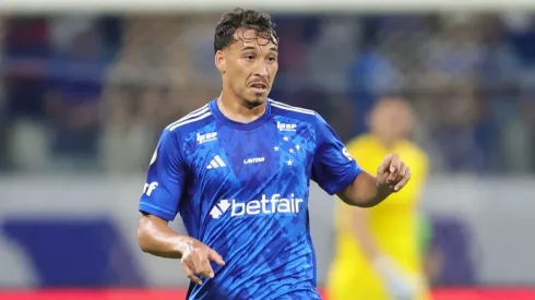 Japa durante confronto contra o Grêmio no Campeonato Brasileiro de 2025.