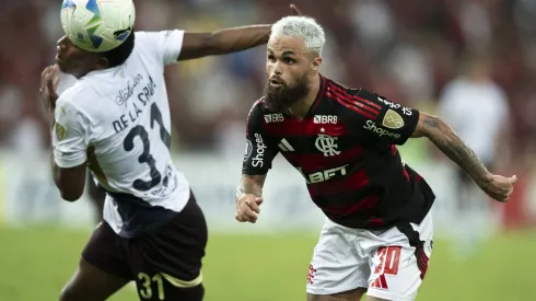Michael criticado pela torcida do Flamengo. Alexandre Loureiro/AGIF