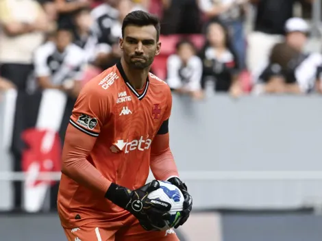 Porto oferece dupla ao Vasco para conseguir fechar com Léo Jardim