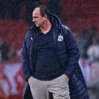 Bahia perde para o Internacional, está fora da Libertadores e torcida culpa atraso de Ceni nas substituições