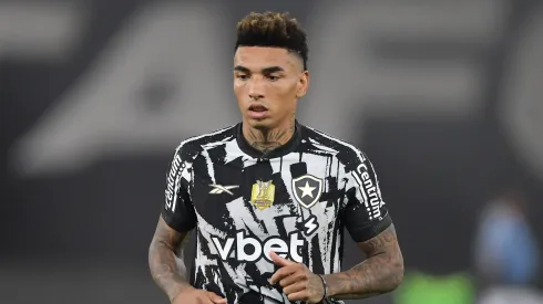 SP – RIO DE JANEIRO – 05/04/2025 – BRASILEIRO A 2025, BOTAFOGO X JUVENTUDE – Igor Jesus jogador do Botafogo durante partida contra o Juventude no estadio Engenhao pelo campeonato Brasileiro A 2025. Foto: Thiago Ribeiro/AGIF