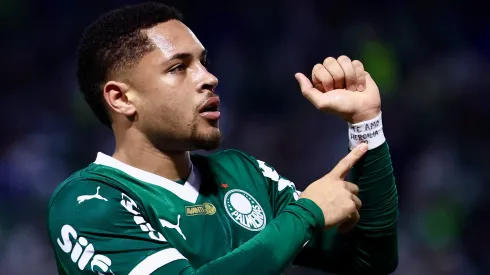 Vitor Roque jogador do Palmeiras