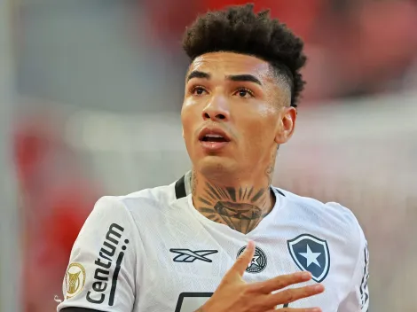 Botafogo vai à Itália e pode fechar com ex-São Paulo para substituir Igor Jesus