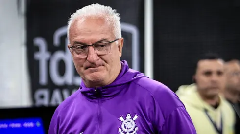 Dorival Jr tecnico do Corinthians durante partida contra o Vitoria no estadio Arena Corinthians pelo campeonato Brasileiro A 2025. Foto: Fabio Giannelli/AGIF