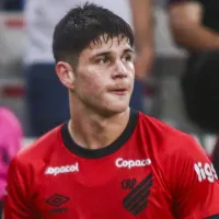 Com Zapelli e mais 10, Athletico-PR está escalado para encarar o Atlético-GO pela Série B