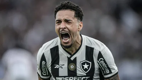 Gregore durante confronto contra o São Paulo no Brasileirão 2024.