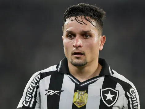 Artur revelou o que aconteceu com Nouhou Tolo em Botafogo x Seattle Sounders