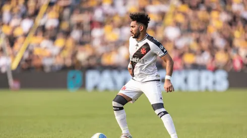 Dimitri Payet jogador do Vasco durante partida contra o Criciuma no estadio Heriberto Hulse pelo campeonato Brasileiro A 2024.