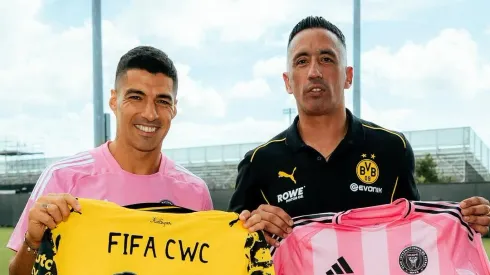 Ex-jogadores do Grêmio, Suárez e Barrios trocam camisas do Inter Miami e Borussia Dortmund. Foto: Divulgação / Borussia Dortmund