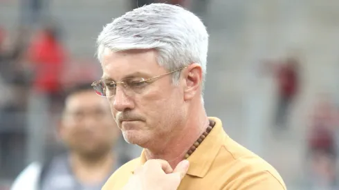 Odair duraante confronto contra o Athletic na Série B de 2025.