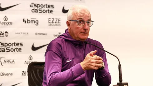 RS – PORTO ALEGRE – 12/06/2025 – BRASILEIRO A 2025, GREMIO X CORINTHIANS – Dorival Junior tecnico do Corinthians em coletiva apos a partida contra o Gremio no estadio Arena do Gremio pelo campeonato Brasileiro A 2025. Foto: Maxi Franzoi/AGIF