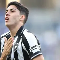 Botafogo marca reunião com staff de Jair e venda para o Nottingham Forest está perto de ser sacramentada