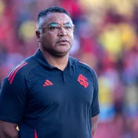 Internacional toma nova decisão sobre chegada de volante estrangeiro após pedido de Roger Machado