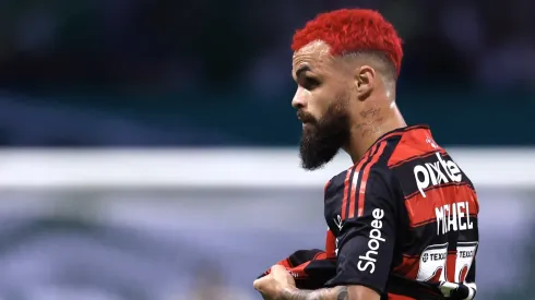 Michael jogador do Flamengo durante partida contra o Palmeiras no estádio Arena Allianz Parque pelo campeonato Brasileiro A 2025. Foto: Marcello Zambrana/AGIF