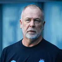 Técnico do Grêmio, Mano Menezes revela que meio-campista Felipe Carballo quer permanecer no clube